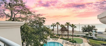 Legacy Tower I #304 Overlooks the beautiful Gulf!