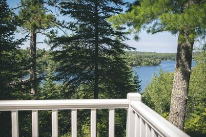 Bass Bay Cabin - Lakewood Park Cabins