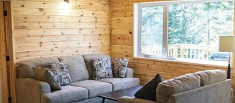 Bear's Den Cabin - Lakewood Park Cabins