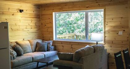 Twin Otter Cabin - Lakewood Park Cabins