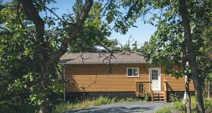 Gopher's Hole Cabin - Lakewood Park Cabins