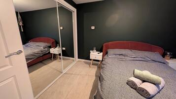 1 bedroom, iron/ironing board, free WiFi, bed sheets