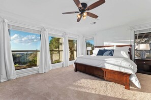 3 bedrooms, iron/ironing board, travel crib, WiFi