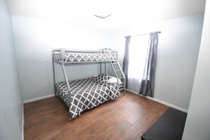 2 Schlafzimmer, WLAN, Bettwäsche