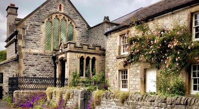 Peak District - 2 Beds - Sleeps 4 - Pet Friendly