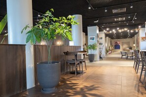 Cafe