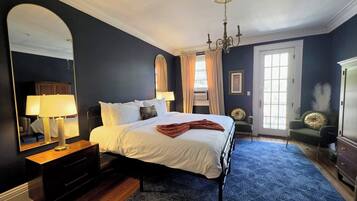 2 habitaciones, tabla de planchar con plancha, wifi y ropa de cama