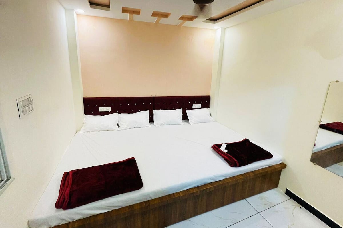 Deluxe Quadruple Room | Free WiFi
