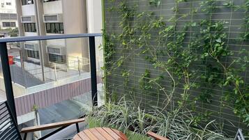 Deluxe Apartment | Property grounds