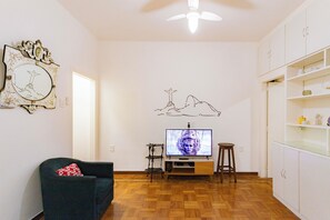 SUH Copacabana 29 | Living area