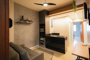 Apartment | Ruang tamu | 30 cm sebuah televisyen pintar dengan digital