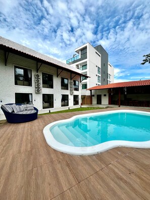 Outdoor pool - Pousada Coralli (Ipojuca)