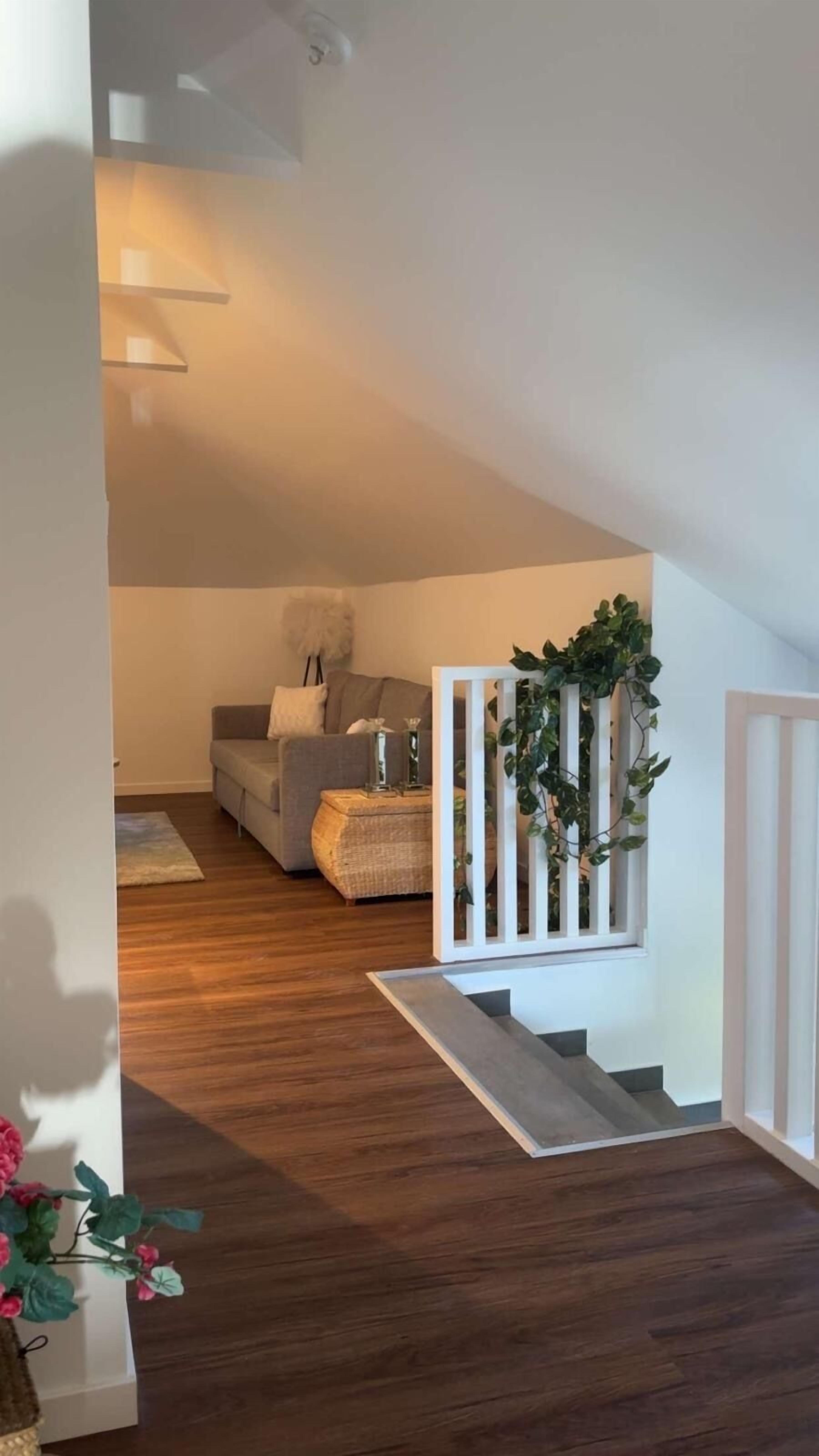 Departamento superior, 2 camas individuales | Área de sala de estar