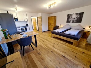 1 bedroom, iron/ironing board, travel crib, free WiFi