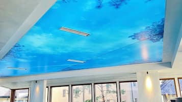 Sauna, vasca idromassaggio, bagno turco, massaggi con le pietre calde