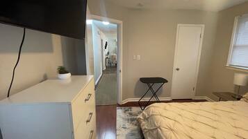 3 chambres, fer et planche Ă repasser, Wi-Fi gratuit, draps fournis