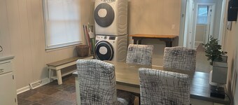 Chic & Spacious 3-Bedroom Retreat in the Heart of Clarksville