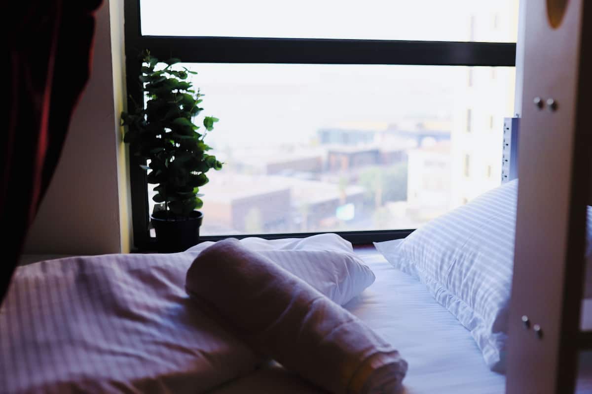 Wifi gratis y ropa de cama
