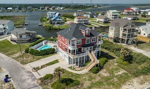 Exterior - Beachfront, private dock, private pool & hot tub, pool table, ping pong (North Topsail Beach)