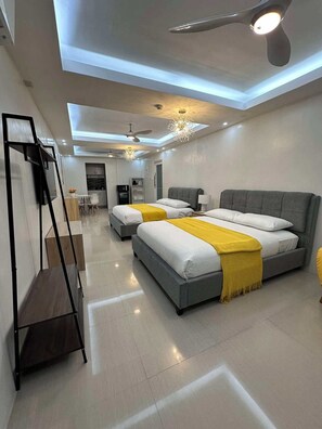 1 bedroom, WiFi, bed sheets - Guestroom1- 3rd Floor near beach and Inflatable Island (Olongapo)