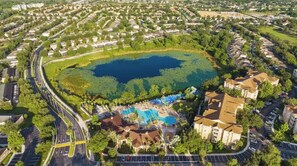 Exterior - Pandora's Paradise 3-bedroom townhome with water park and 10 minutes from Disney (Kissimmee)
