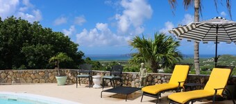 Lavendar Palms - studio with ocean views, w/AC, WiFi, 10 min. to Christiansted