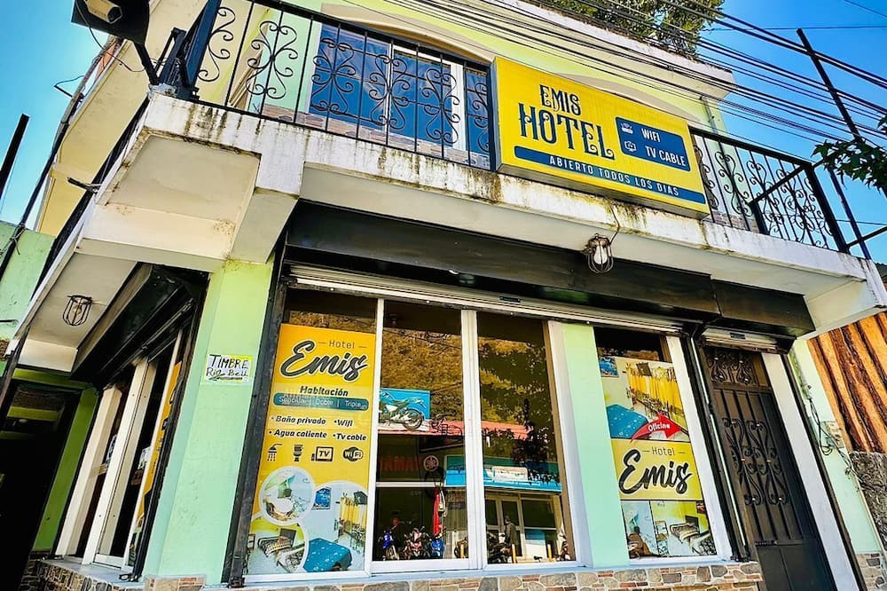 Hotel Emiss Panajachel