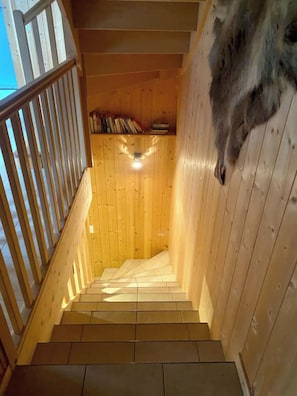 Interni
