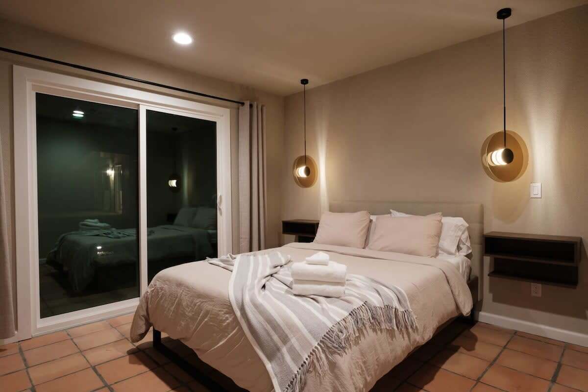 House (3 Bedrooms) | 3 bedrooms, desk, laptop workspace, iron/ironing board