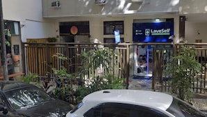 A multi-story building with a storefront named 'LaveSelf'. - 360 Leme Beach Anchieta By SUHCasa (Rio de Janeiro)