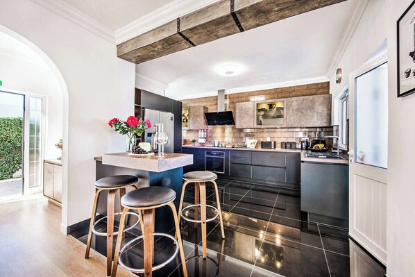 Villa (3 Bedrooms) | Interior