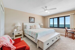 3 soverom, strykejern/-brett, wi-fi (inkludert) og sengetøy