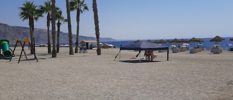 Tæt på stranden