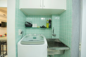 SUH Flamengo 4 | Bathroom