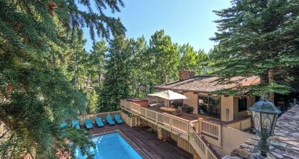 4 Bedrooms | 5 Baths | Sleeps 10 Private Pool & Hot Tub | Walk to Village
