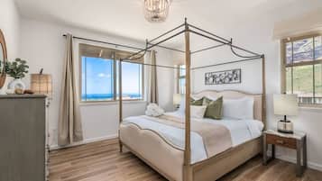 House (4 Bedrooms) | 4 bedrooms, desk, laptop workspace, iron/ironing board