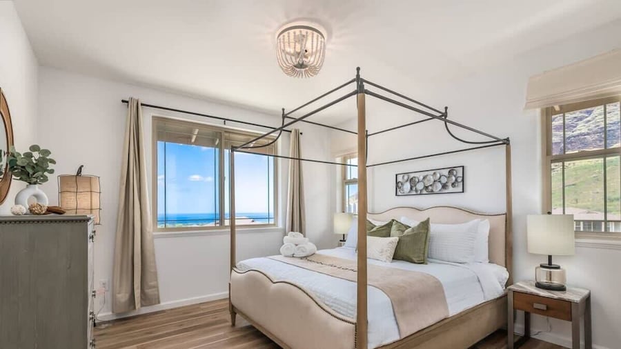 @ Marbella Lane - Stylish House + Impressive Views