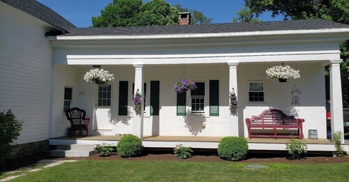 Spacious 5 Bedroom Hot Home Game Room Patio Fire Pit Yard Ski Bromley Stratton