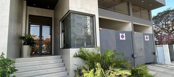 Waypoint Suites