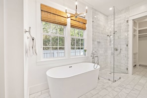 Shower, hair dryer, towels - Traveler's Rest|Easy Beach Access|Private Pool (Inlet Beach)
