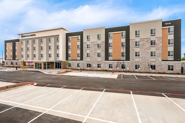 Everhome Suites El Paso Airport Near Fort Bliss By Choice Hotels - El Paso, TX