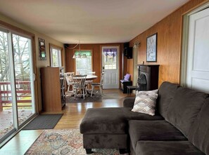 Smart TV - Quiant Lake Home w/ Stunning Views & Private Decks (Interlaken)