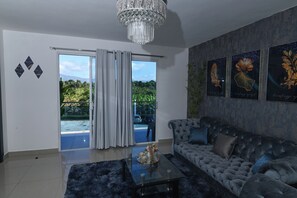 Smart TV - El Condo De Moca (Moca)