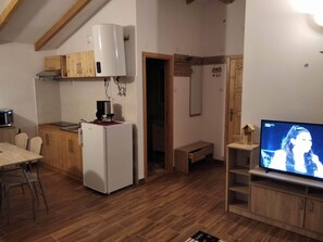 Interior - LA LIVADA - ANDI / Peace, privacy, joy with family (Valea Danului)