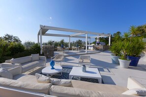 Villa, Smoking | 8 bedrooms