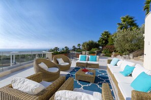 Villa, Smoking | 8 bedrooms