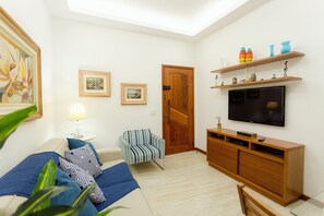 SUH Copacabana 77 | Living area - Ladeira dos Tabajaras 140 (Rio de Janeiro)