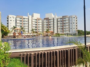 Pool - Caldas Novas - Apartment for 7 people (Setor Lagoa Quente Caldas Novas)