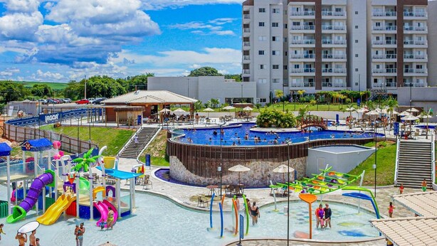 Pool - Caldas Novas - Apartment for 7 people (Setor Lagoa Quente Caldas Novas)