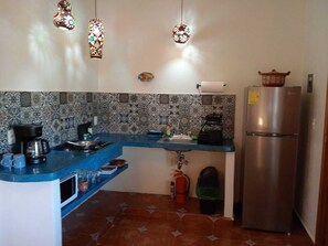 Microwave, stovetop